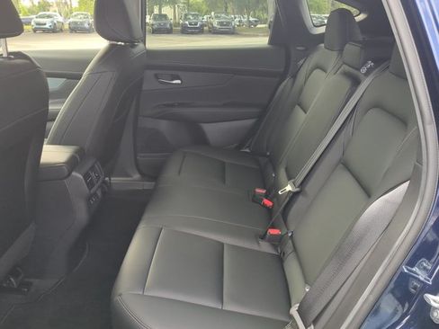 Certified 2025 Nissan Murano SL AWD/4WD image 14
