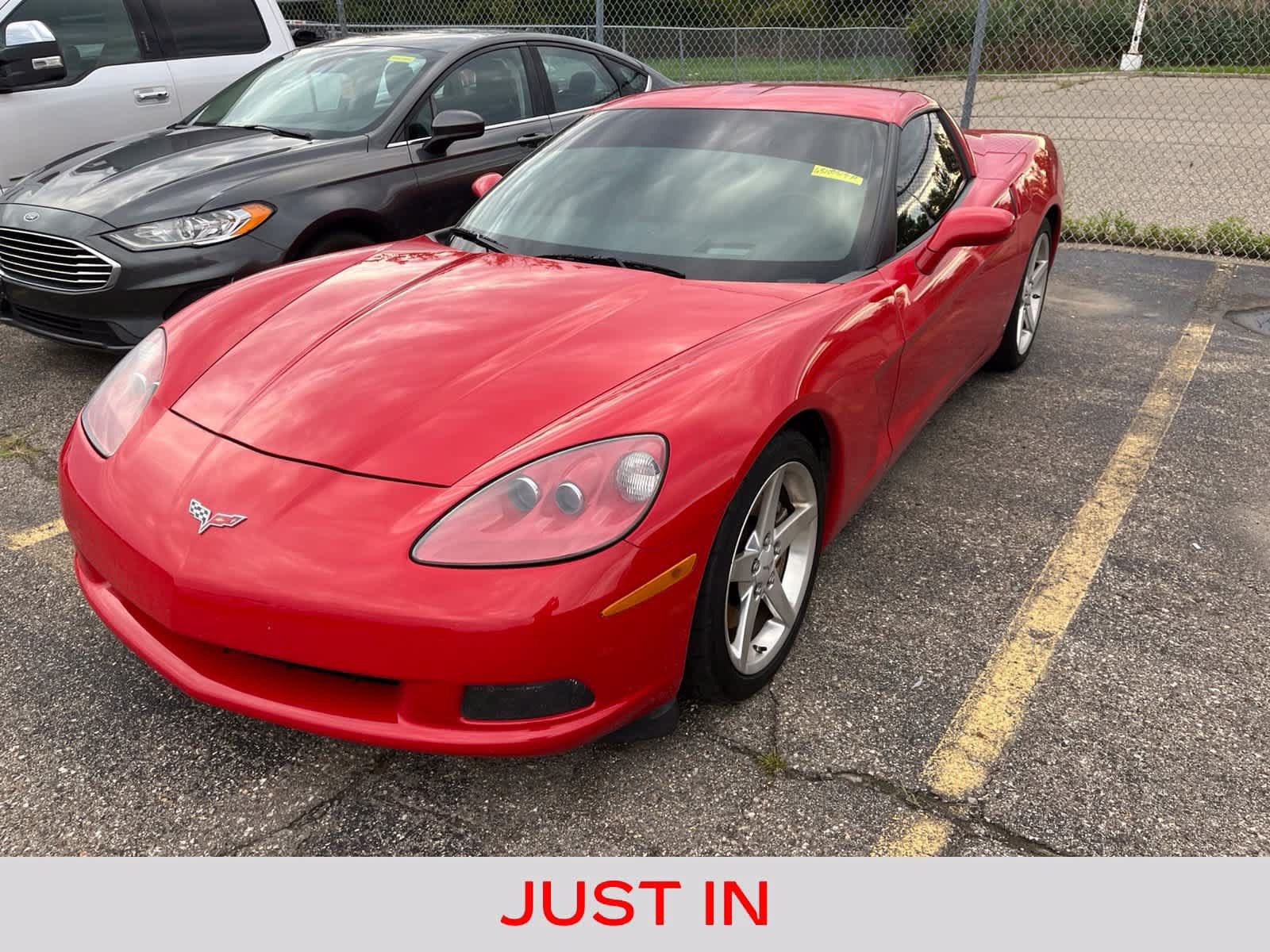 Used 2006 Chevrolet Corvette Coupe w/ Preferred Equipment Group RWD image 1