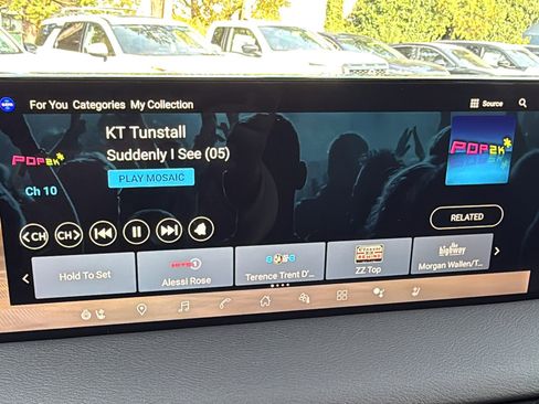 Certified 2025 Nissan Armada Platinum w/ Convenience Package image 13