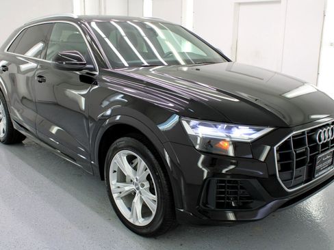 Used 2019 Audi Q8 Premium w/ Convenience Package image 11