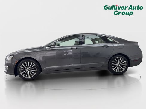 Used 2017 Lincoln MKZ Select w/ Select Plus Package FWD image 3