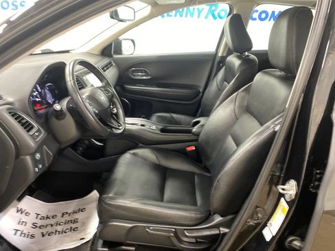 Used 2018 Honda HR-V EX-L image 7