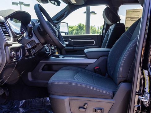 New 2026 RAM 3500 Big Horn AWD/4WD image 20