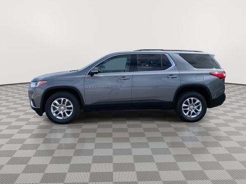 Used 2020 Chevrolet Traverse LT image 4