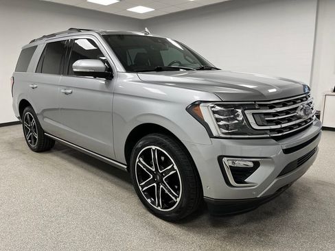 Used 2020 Ford Expedition Limited w/ Special Edition Package AWD/4WD image 2
