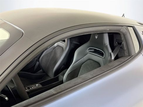 Used 2025 Maserati MC20 GT2 Stradale RWD image 14