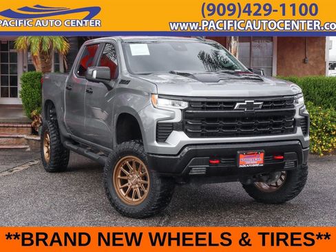 Used 2023 Chevrolet Silverado 1500 LT Trail Boss w/ Convenience Package II AWD/4WD image 1