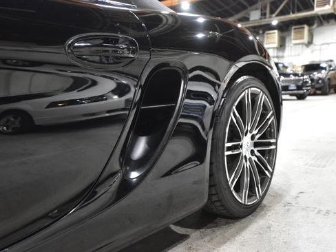 Used 2016 Porsche Boxster image 5