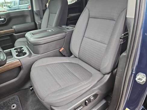 Used 2020 Chevrolet Silverado 1500 RST image 17