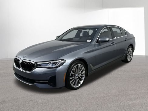 Used 2022 BMW 540i xDrive w/ Premium Package image 1