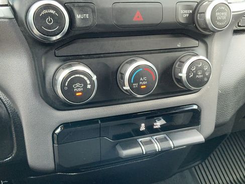 Used 2021 RAM 1500 Lone Star RWD image 16