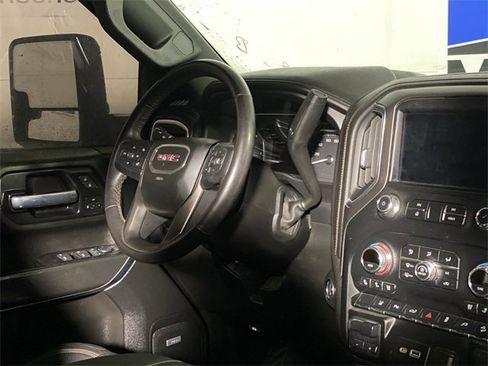 Used 2021 GMC Sierra 2500 AT4 w/ AT4 Premium Plus Package image 10