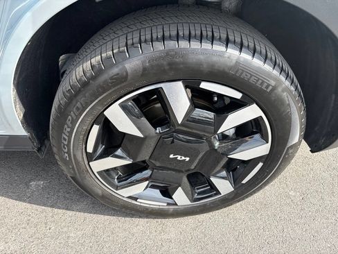 Used 2027 Kia Telluride S AWD/4WD image 16