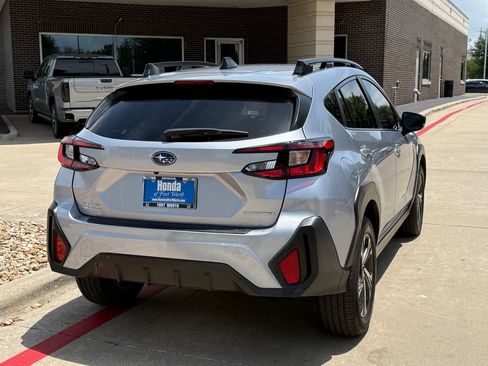 Used 2025 Subaru Crosstrek 2.5i Premium AWD/4WD image 6