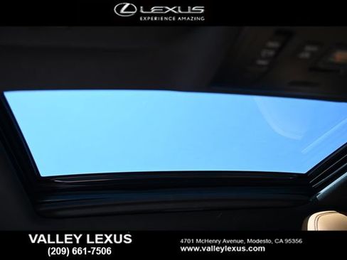 Used 2021 Lexus IS 300 AWD w/ Comfort Package image 7