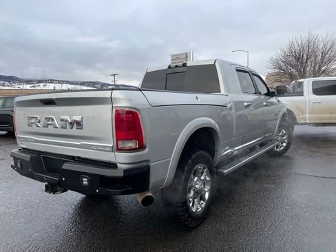 Used 2017 RAM 2500 Limited image 7