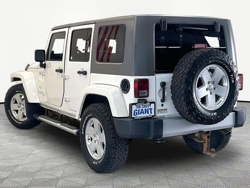 Used 2010 Jeep Wrangler Unlimited Sahara w/ Mopar Chrome Edition Group AWD/4WD image 4