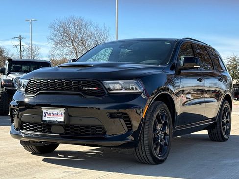 New 2026 Dodge Durango GT image 3