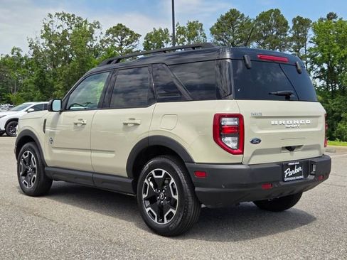 Used 2024 Ford Bronco Sport Outer Banks w/ Tech Package AWD/4WD image 3