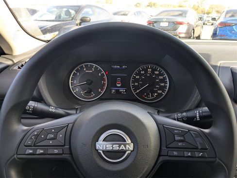 New 2025 Nissan Sentra S image 26