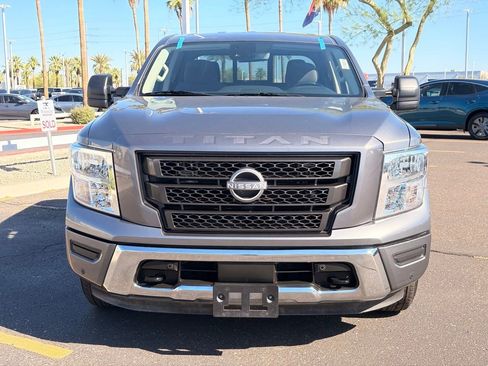Certified 2024 Nissan Titan SV w/ SV Convenience Package RWD image 9