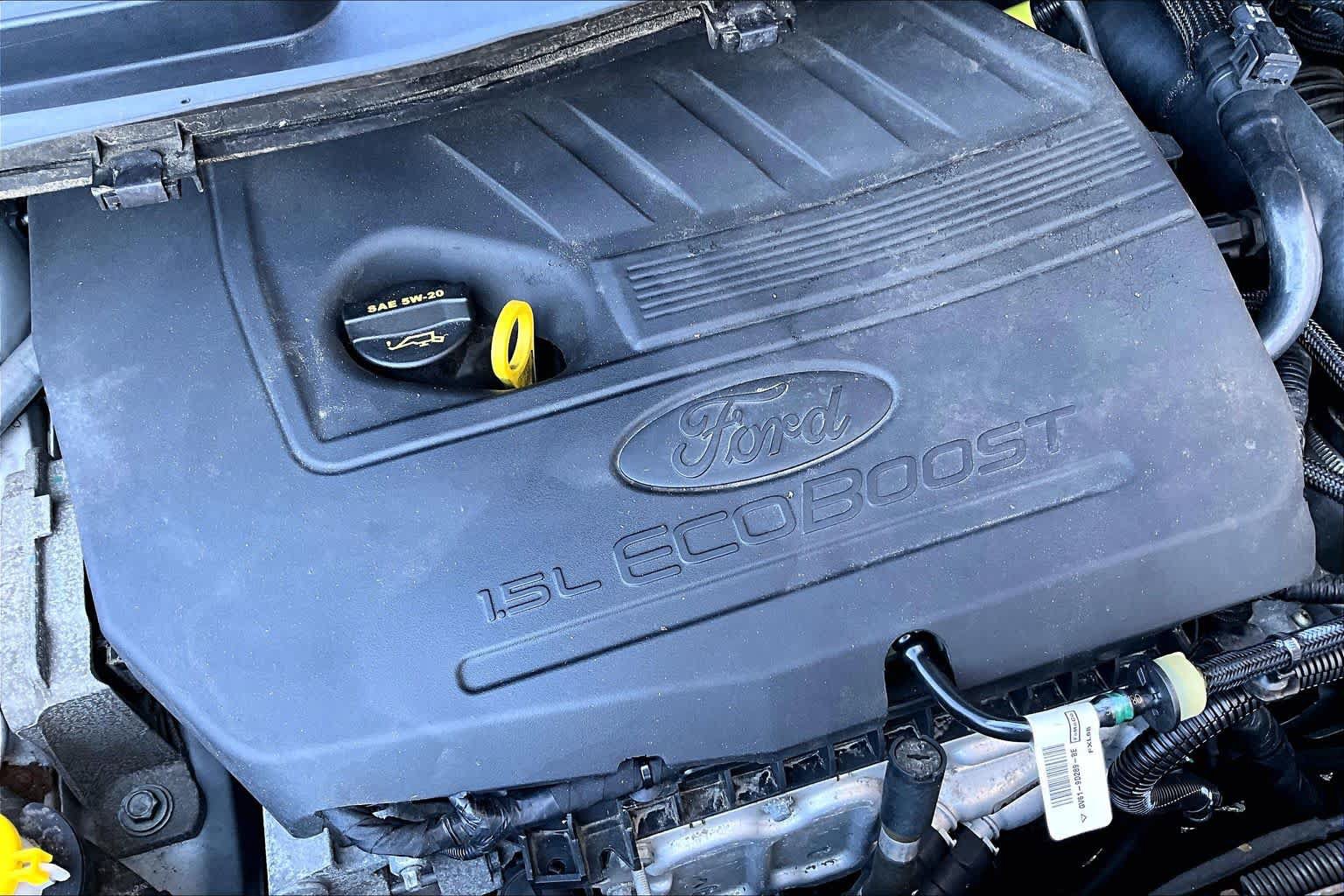 Used 2017 Ford Escape SE w/ SE Sport Appearance Package FWD image 31