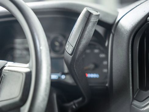 Used 2019 Chevrolet Silverado 1500 Custom w/ Custom Convenience Package image 24