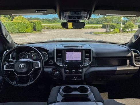 Used 2022 RAM 1500 Big Horn AWD/4WD image 15