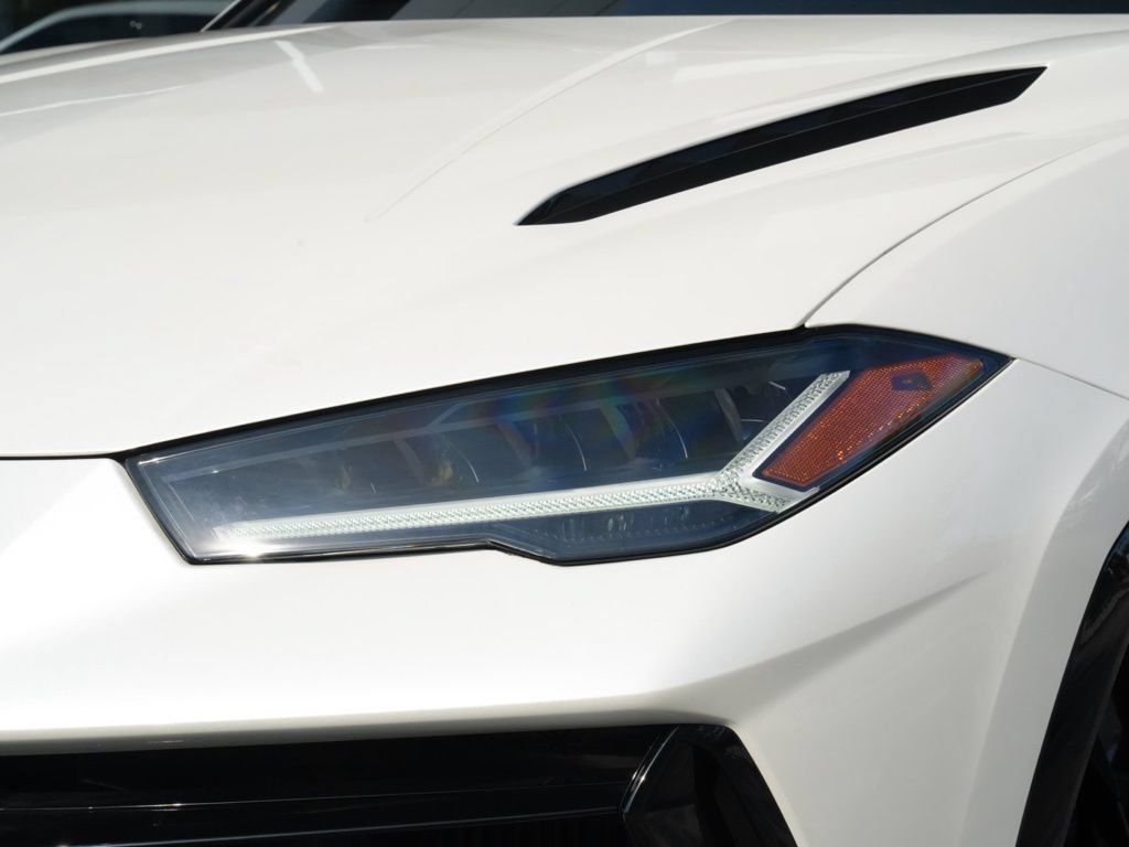 Used 2023 Lamborghini Urus S AWD/4WD image 4