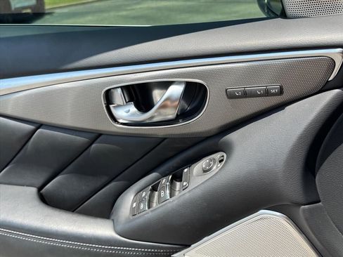 Used 2017 INFINITI Q50 3.0t Premium w/ 3.0T Premium Plus Package RWD image 22