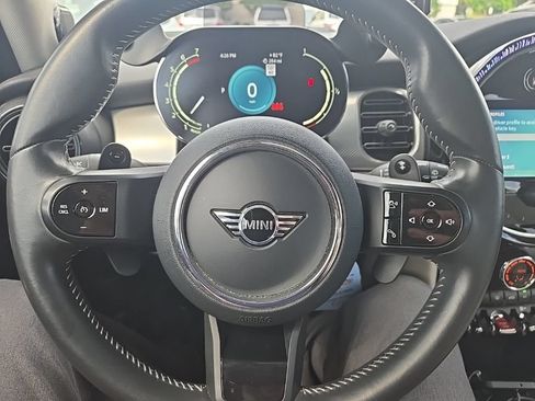 Used 2023 MINI Cooper S FWD image 8