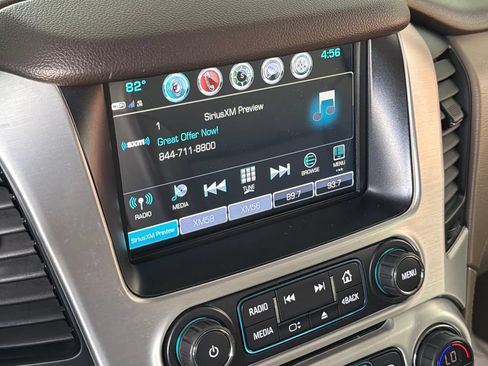 Used 2020 GMC Yukon SLT w/ Premium Edition RWD image 8