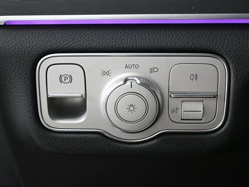 Certified 2024 Mercedes-Benz GLS 450 4MATIC image 9