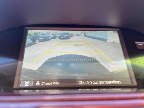 Used 2016 Acura MDX SH-AWD image 23