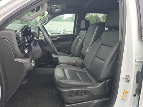 Certified 2025 GMC Sierra 1500 SLT AWD/4WD image 9