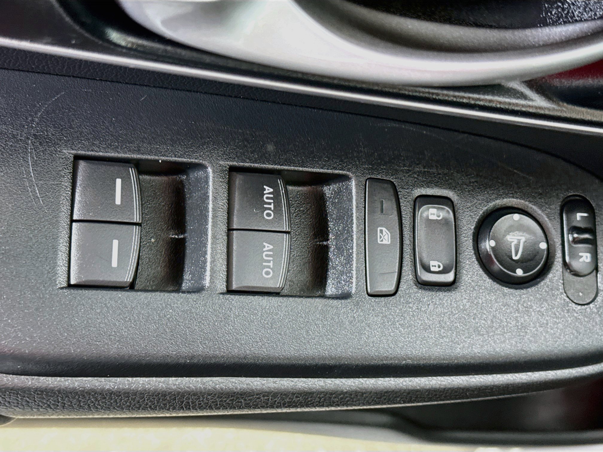 Used 2022 Honda CR-V EX-L image 17
