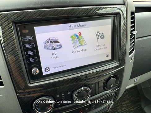 Used 2017 Mercedes-Benz Sprinter 3500 image 86