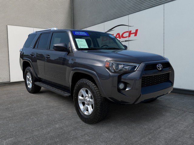 Used 2018 Toyota 4Runner SR5 AWD/4WD image 3
