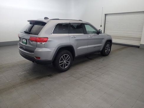Used 2017 Jeep Grand Cherokee Limited AWD/4WD image 10