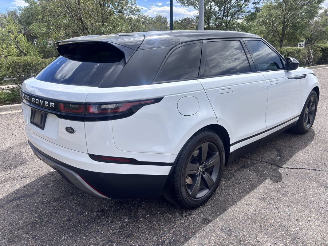 Used 2018 Land Rover Range Rover Velar S AWD/4WD image 9