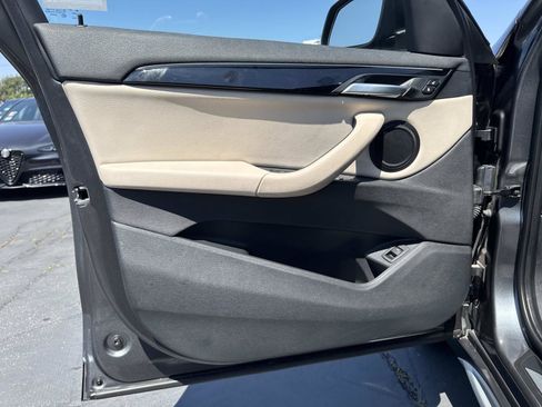 Used 2019 BMW X1 sDrive28i FWD image 19