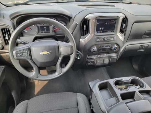 Certified 2023 Chevrolet Silverado 1500 Custom AWD/4WD image 30
