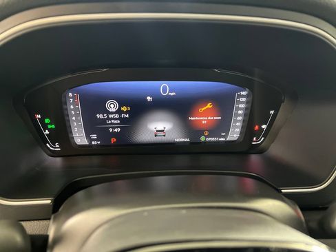 Used 2023 Honda Pilot Elite image 5