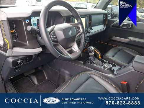 Certified 2023 Ford Bronco Badlands w/ Sasquatch Package image 15