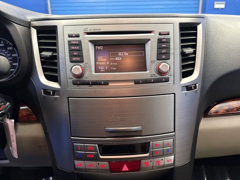 Used 2012 Subaru Outback 2.5i Limited w/ Moonroof Pkg image 20