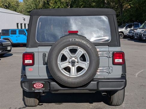 Certified 2022 Jeep Wrangler Unlimited Sport image 4