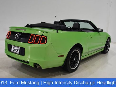 Used 2013 Ford Mustang Premium image 9