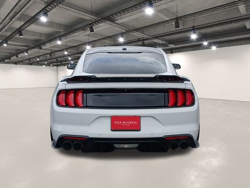 Used 2019 Ford Mustang GT w/ Equipment Group 301A image 15