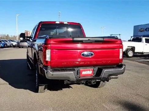 Used 2019 Ford F250 XLT w/ XLT Premium Package image 7