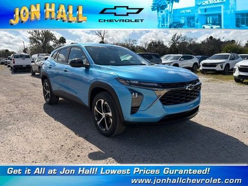 New 2026 Chevrolet Trax RS w/ Driver Confidence Package image 1